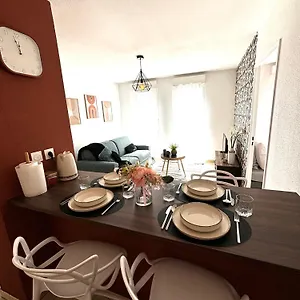 Appartement L'havana : Proche Gare Partdieu / Aeroport / Groupama Stadium, Villeurbanne